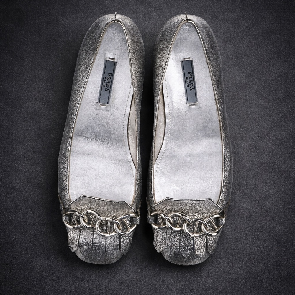 Prada Leather Chain-Link Accents Ballet Flats Women's Size: 6.5 - Picture 2 of 16